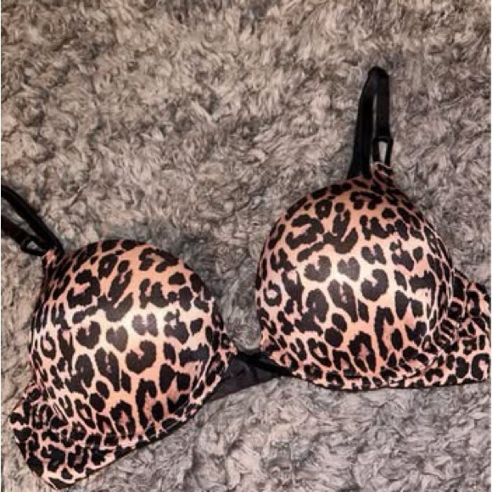 Victoria's Secret Very Sexy Women’s Bombshell Bra